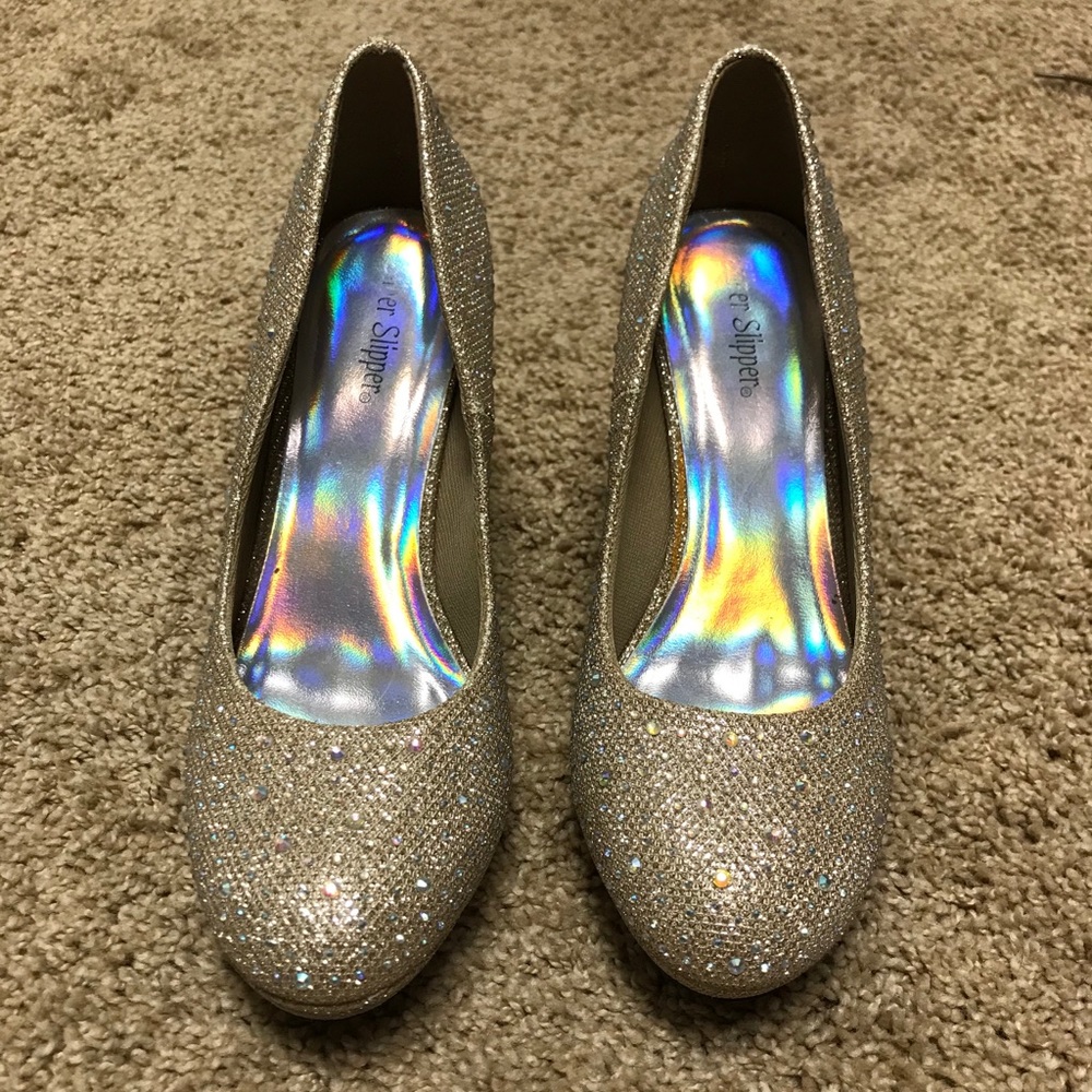 Gold glitter heels